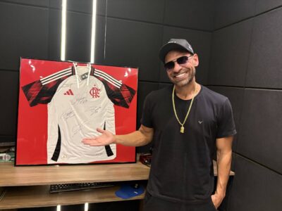 Camisa do Flamengo é rifada para construir casa de paciente com câncer