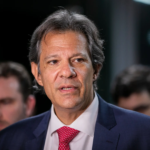 Haddad promete 'jornada 7x0' para reeleger Lula