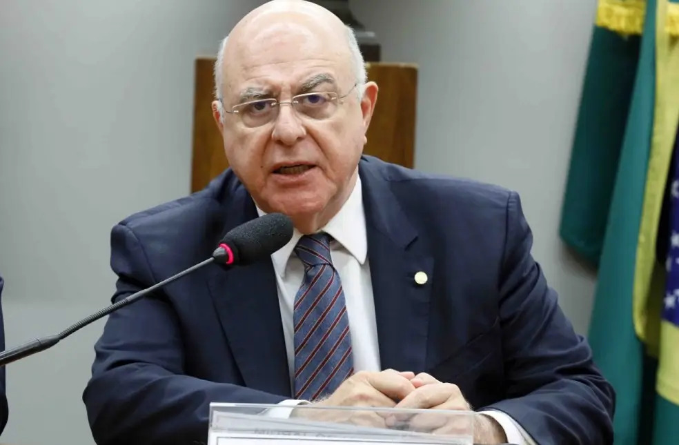Relator retira análise prévia do Conselho em projeto de minerais críticos