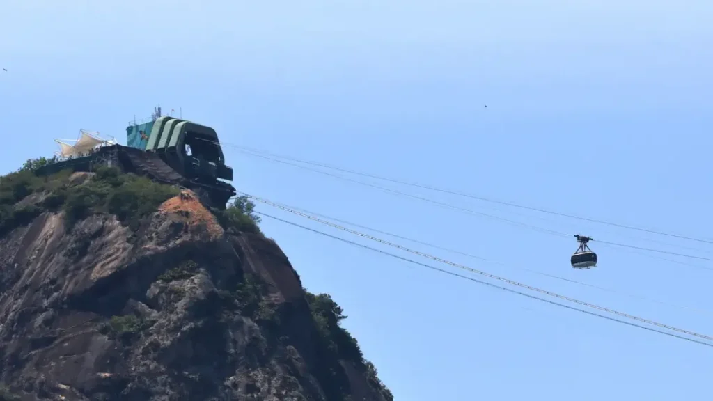 TRF-2 nega recurso e mantém suspensão de tirolesa no Pão de Açúcar