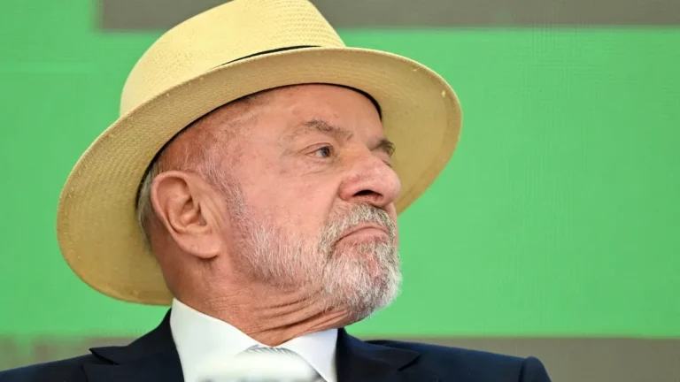 Patrimônio de Lula cai R$ 2,6 mi e vai a R$ 4,7 mi