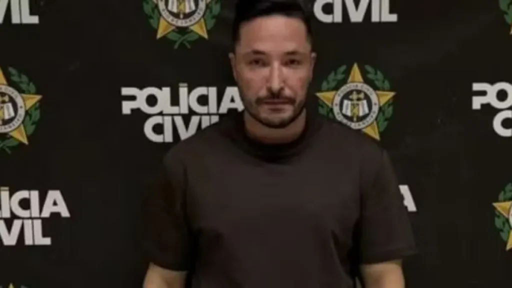 Falso médico é preso ao atender criança com tumor no RJ