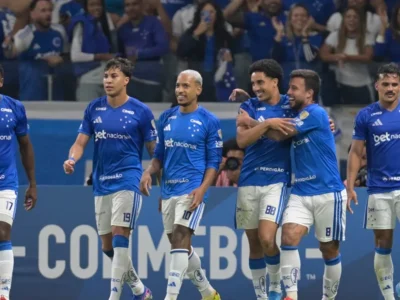 Cruzeiro vence Mirassol por 3 a 1 e cola no G4 do Brasileirão