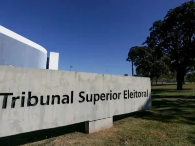 TSE suspende filiações após caso Flávio Bolsonaro
